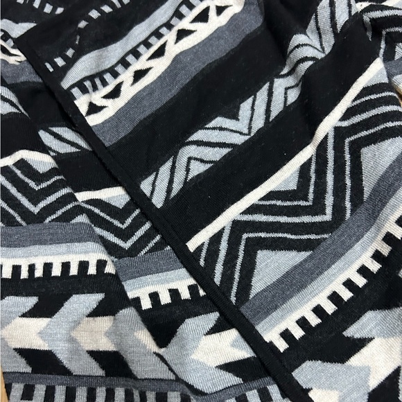 NWOT Smartwool Women’s Merino Wool Sweater Wrap Size XS - Picture 2 of 5